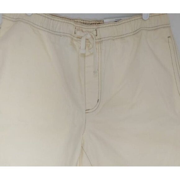 And Now Men's Beige Drawstring Casual Shorts, This Size L, Cotton Elastic Waist - Picture 5 of 6